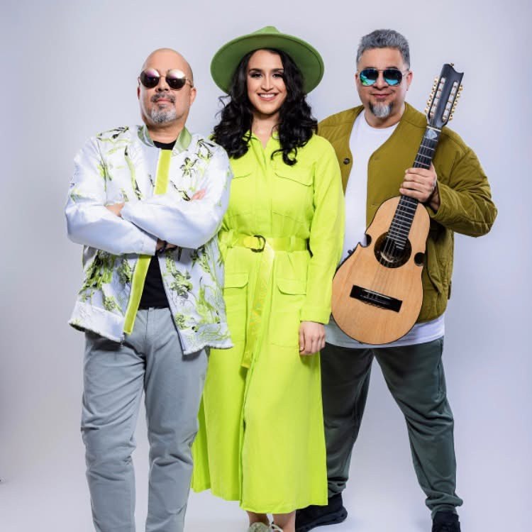 Quique Domenech — Sonido Tré — Quique Domenech, Mayda Belén Rivera, Edgar Ríos