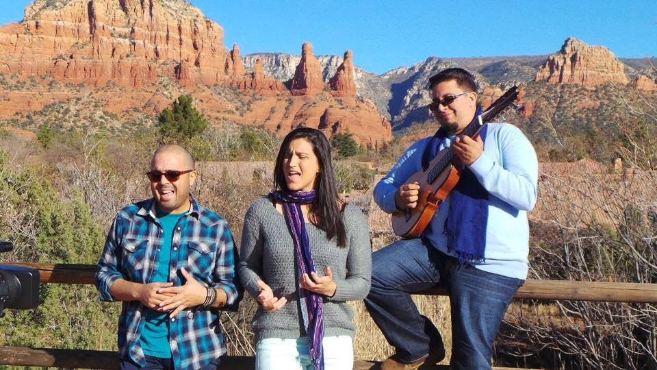 Quique Domenech — Sonido Tré — Sedona, Arizona
